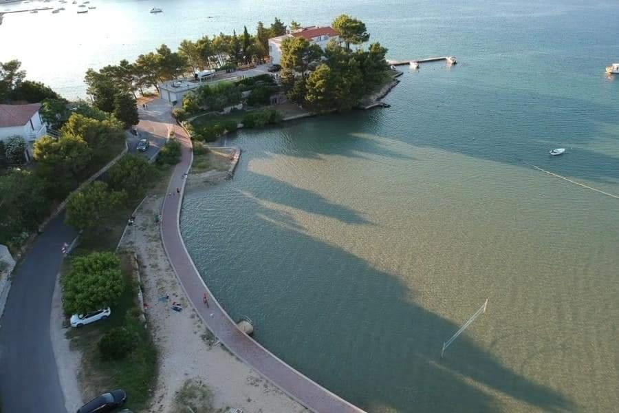 Apartman Mira I Denis Supetarska Draga Exterior foto